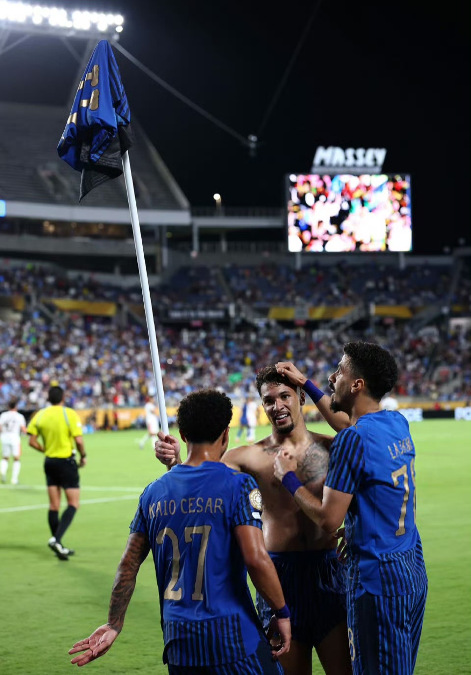 西甲赛程吃紧，纽卡斯尔清晨队长鼓劲，引发热议，训练强度明显提升(西甲国王杯赛程表)