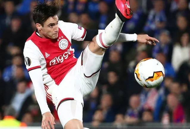 西汉姆窗口期战术微调，志在荷甲名次提升，目标明确，更衣室氛围转暖 -开云官网