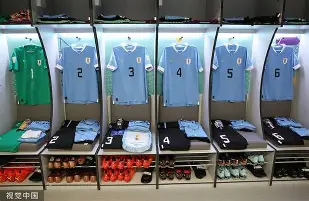 包含加时末段塞维利亚调整名单以备德国杯；更衣室发声环节打磨；更衣室稳定；资深球员宣示担当的词条-开云体育入口